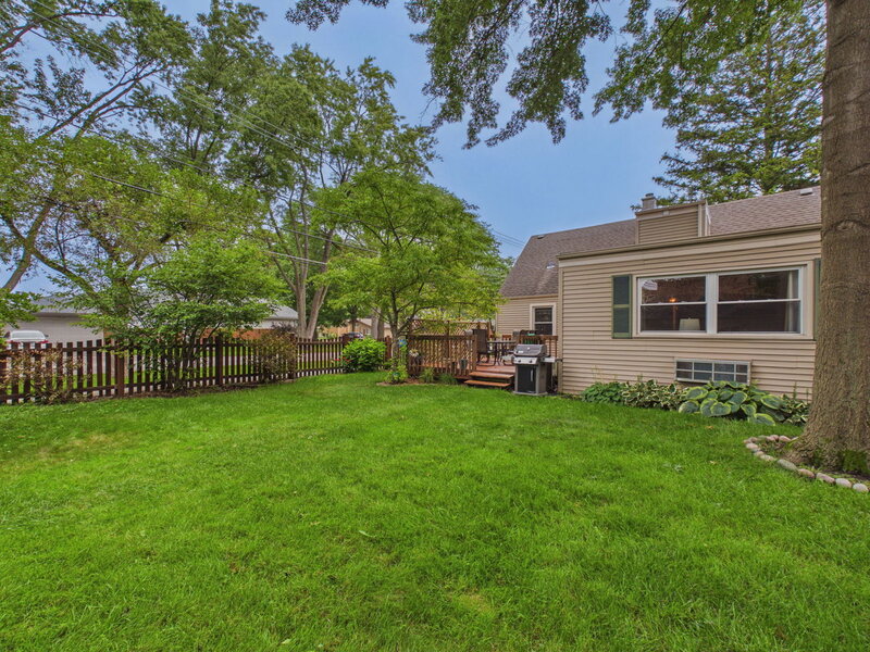 520 N Eastwood Avenue Mount Prospect IL 60056