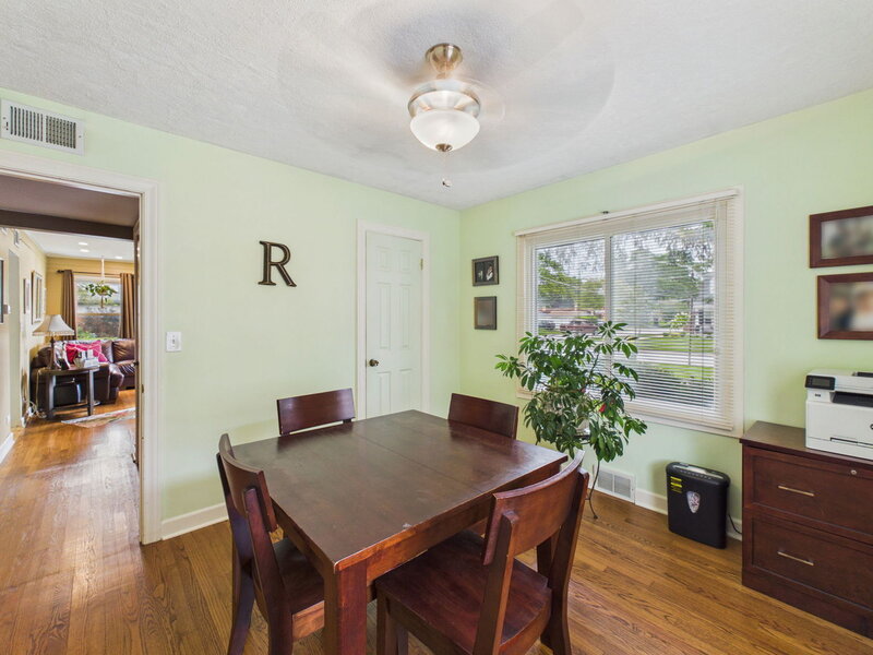520 N Eastwood Avenue Mount Prospect IL 60056