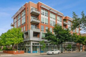 Photo of 4846 N Clark Street Chicago IL 60640 Unit 208