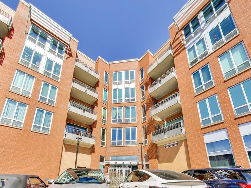 4846 N Clark Street Chicago IL 60640