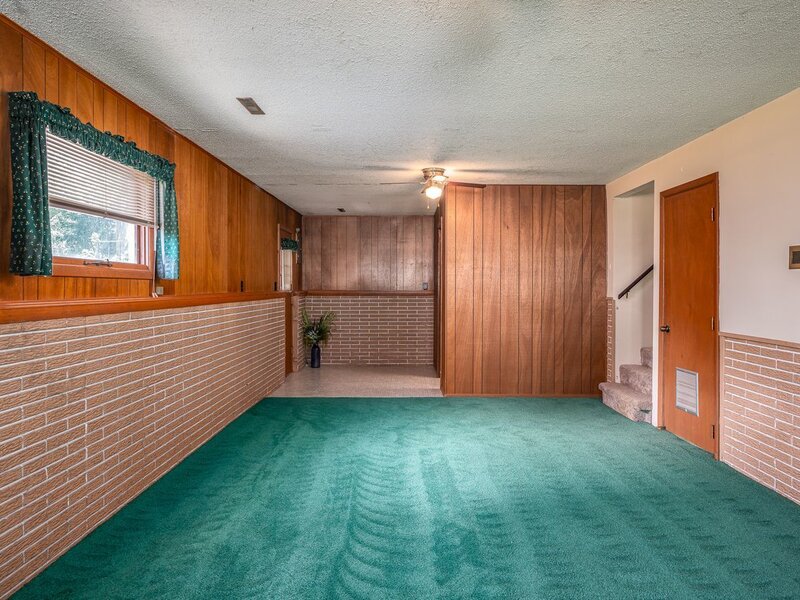 2233 Jebens Avenue Davenport IA 52804