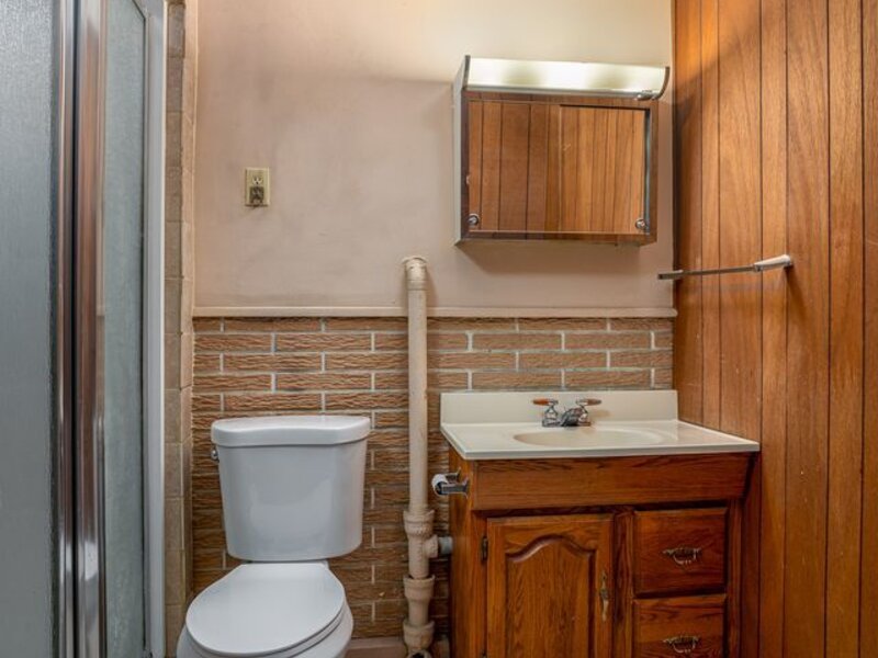 2233 Jebens Avenue Davenport IA 52804