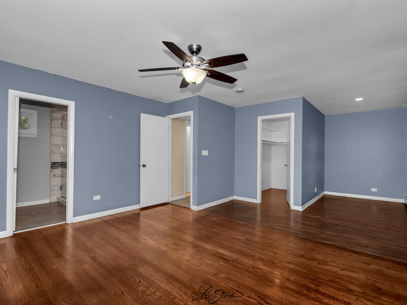 10 Clarendon Hills Road Willowbrook IL 60527
