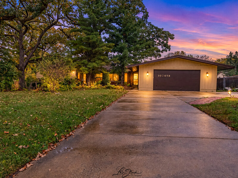 10 Clarendon Hills Road Willowbrook IL 60527