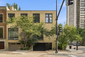 Photo of 67 W Schiller Street Chicago IL 60610
