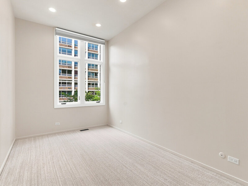 67 W Schiller Street Chicago IL 60610