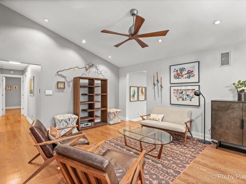 1070 Rose Court Woodstock IL 60098