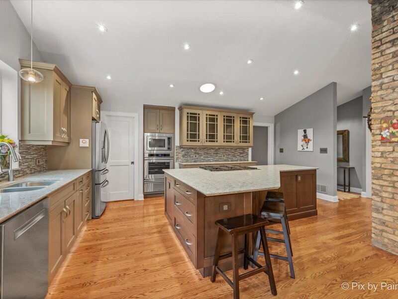 1070 Rose Court Woodstock IL 60098