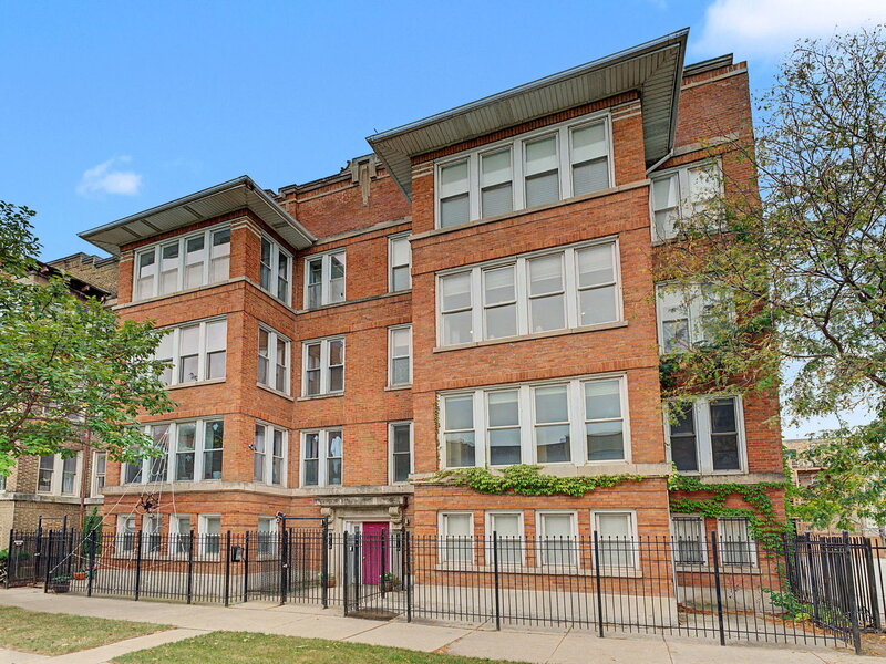 4716 S Ingleside Avenue Chicago IL 60615