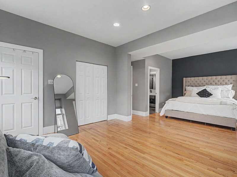 4716 S Ingleside Avenue Chicago IL 60615