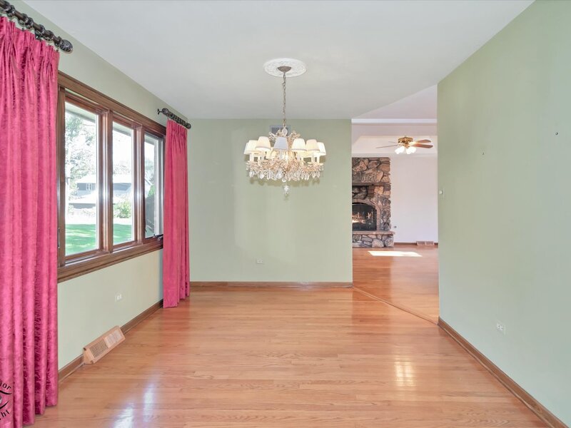 9953 S 82nd Court Palos Hills IL 60465