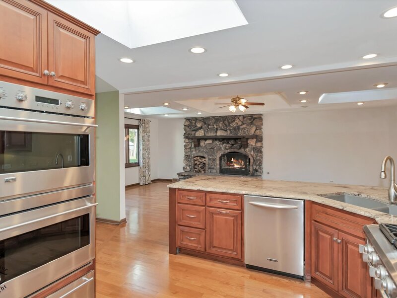 9953 S 82nd Court Palos Hills IL 60465