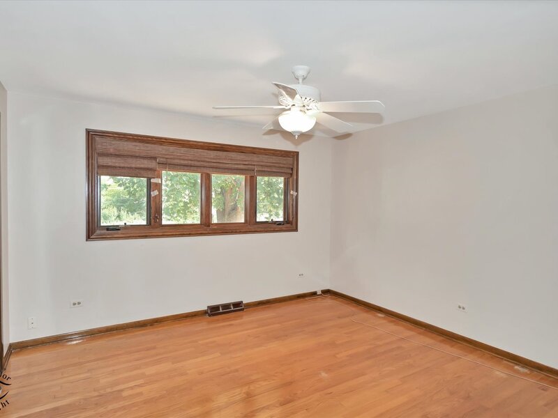 9953 S 82nd Court Palos Hills IL 60465
