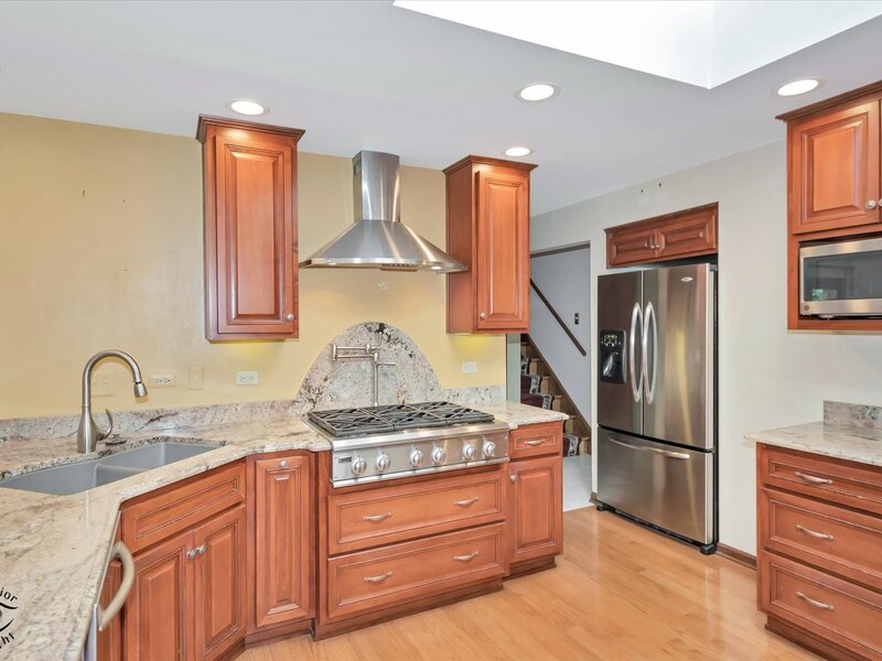 9953 S 82nd Court Palos Hills IL 60465