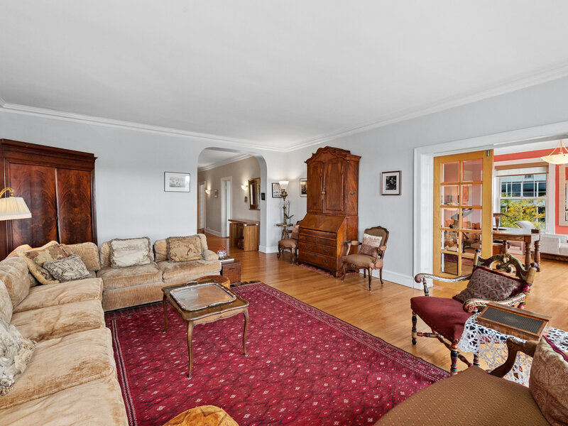 3530 N Lake Shore Drive Chicago IL 60657