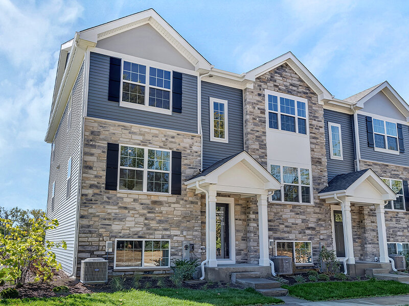 1305 Foxglove Drive Bartlett IL 60103