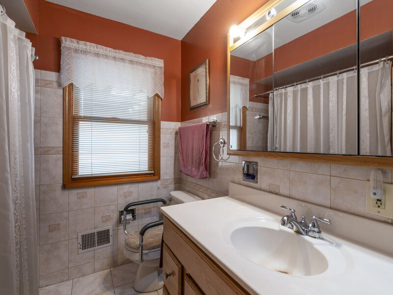 8051 W Leland Avenue Norridge IL 60706