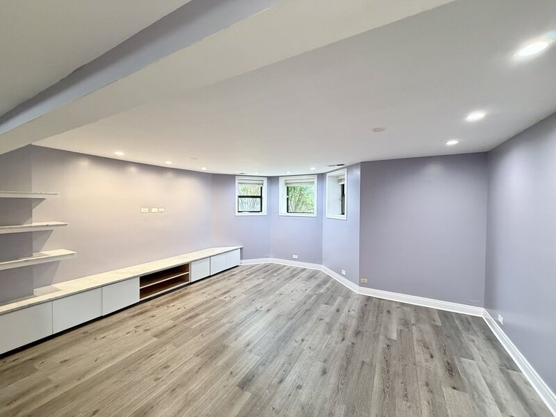 4011 N Kenmore Avenue Chicago IL 60613