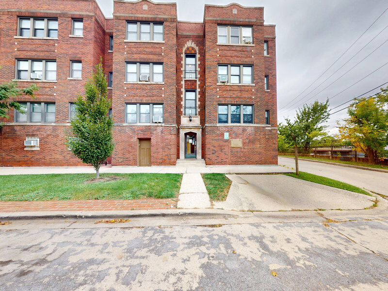 904 S Elmwood Avenue Oak Park IL 60304