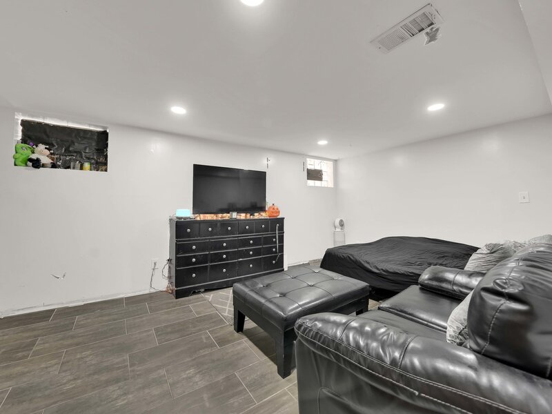3719 W 66th Place Chicago IL 60629