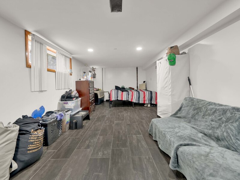 3719 W 66th Place Chicago IL 60629