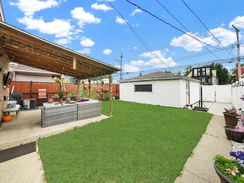 3719 W 66th Place Chicago IL 60629
