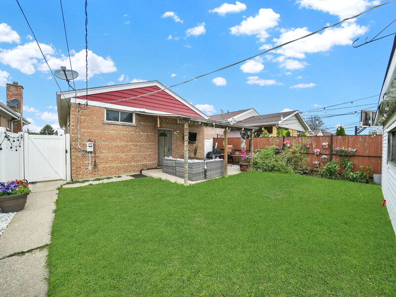3719 W 66th Place Chicago IL 60629