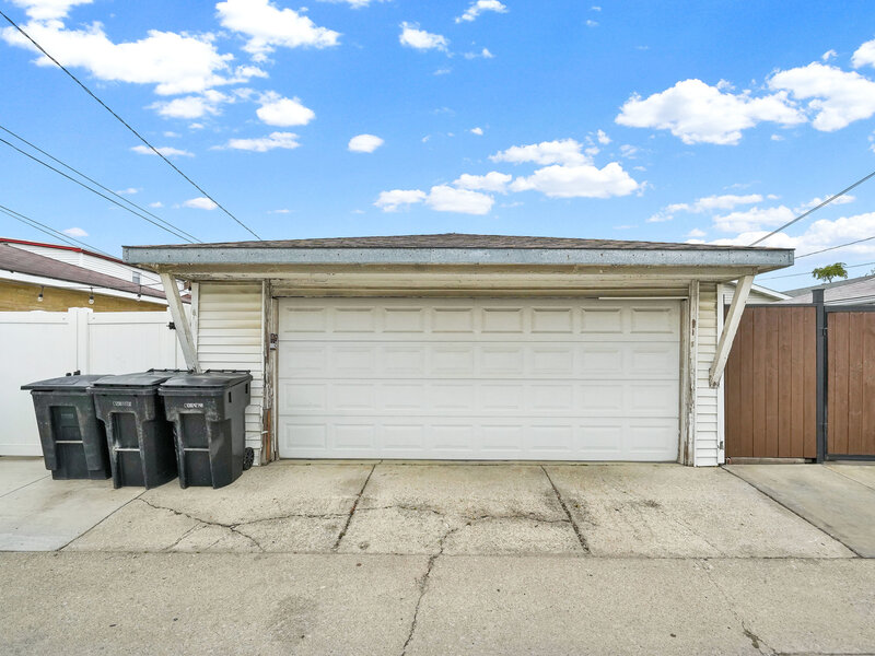 3719 W 66th Place Chicago IL 60629