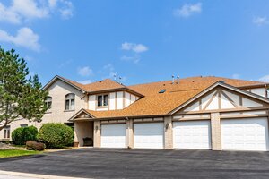 Photo of 6420 Pine Trail Lane Tinley Park IL 60477 Unit 2