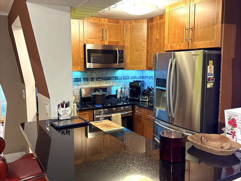 6319 S Long Avenue Chicago IL 60638