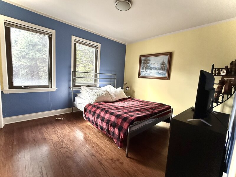 6319 S Long Avenue Chicago IL 60638