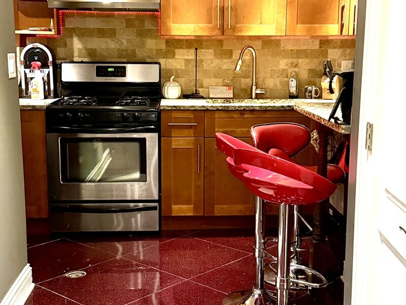 6319 S Long Avenue Chicago IL 60638
