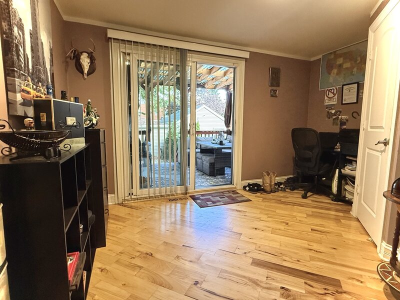 6319 S Long Avenue Chicago IL 60638