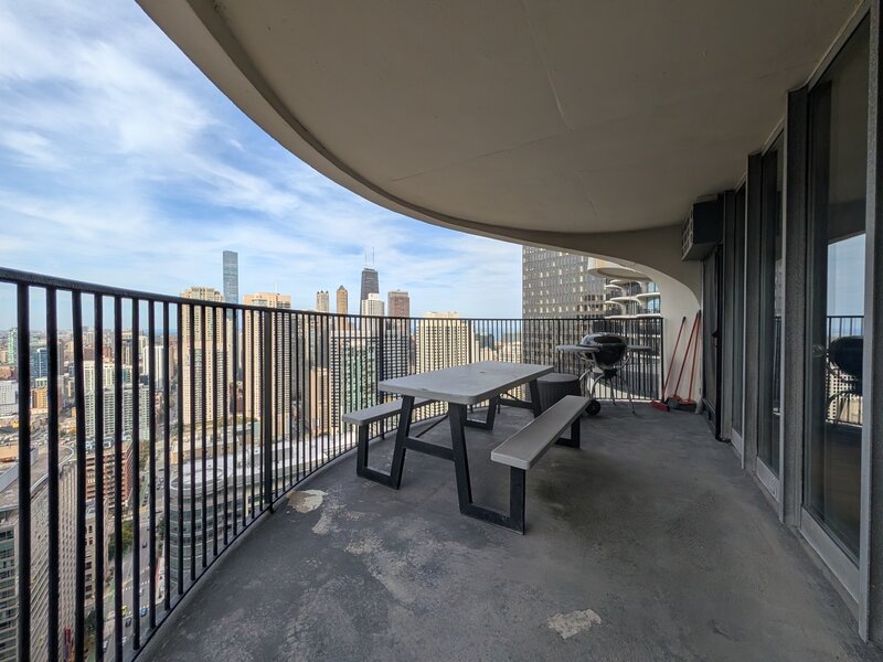 300 N State Street Chicago IL 60654