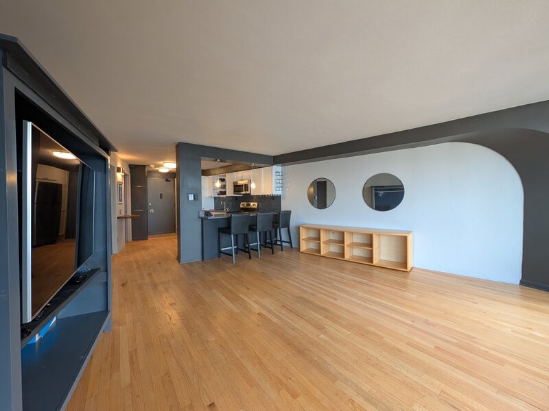 300 N State Street Chicago IL 60654