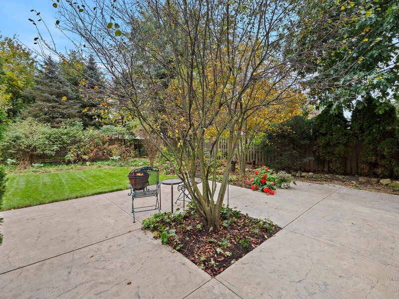 213 Liberty Avenue Fox River Grove IL 60021