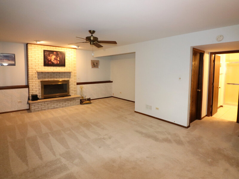 17012 Grissom Drive Tinley Park IL 60477
