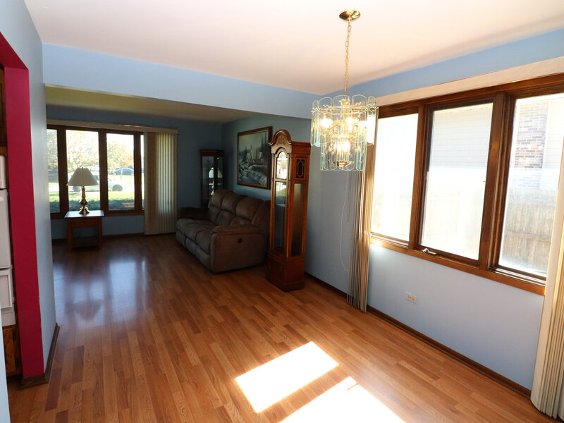 17012 Grissom Drive Tinley Park IL 60477