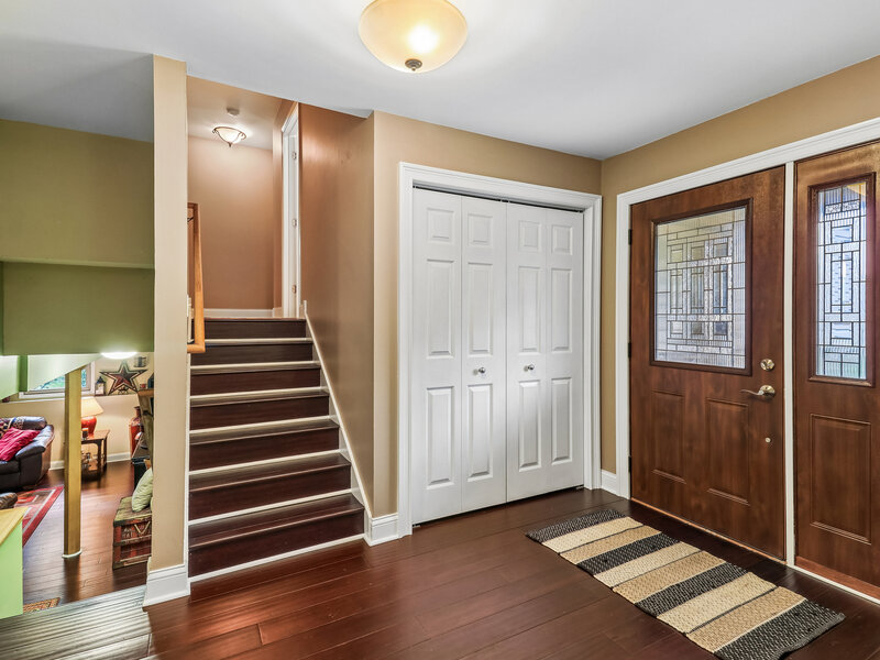 6 Bridlespur Drive Naperville IL 60540