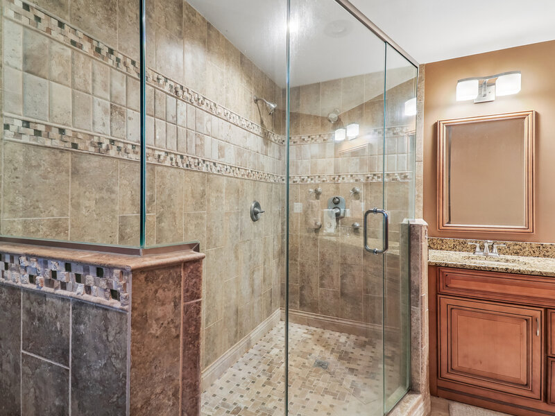6 Bridlespur Drive Naperville IL 60540