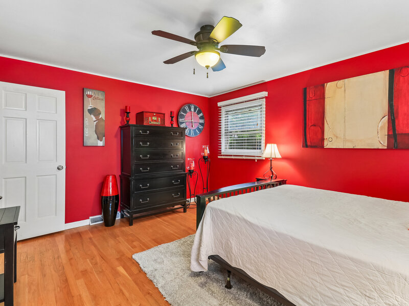 6 Bridlespur Drive Naperville IL 60540