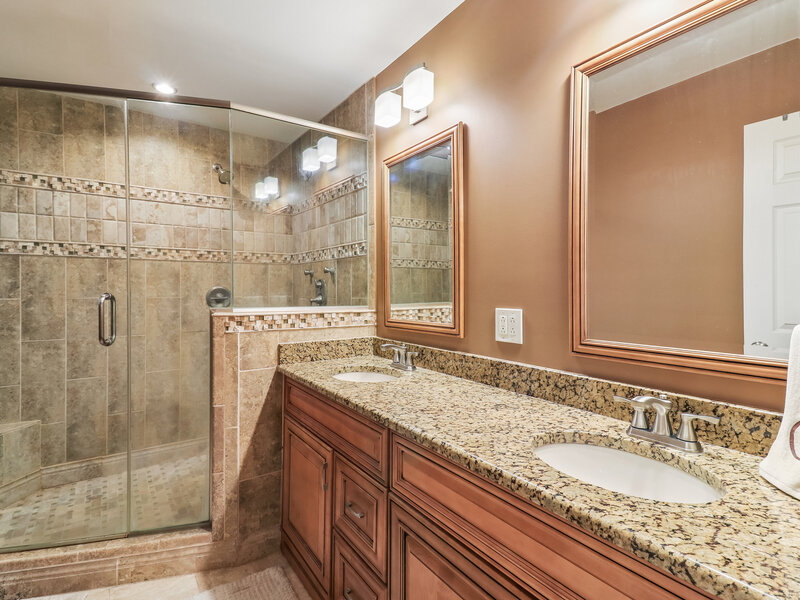 6 Bridlespur Drive Naperville IL 60540