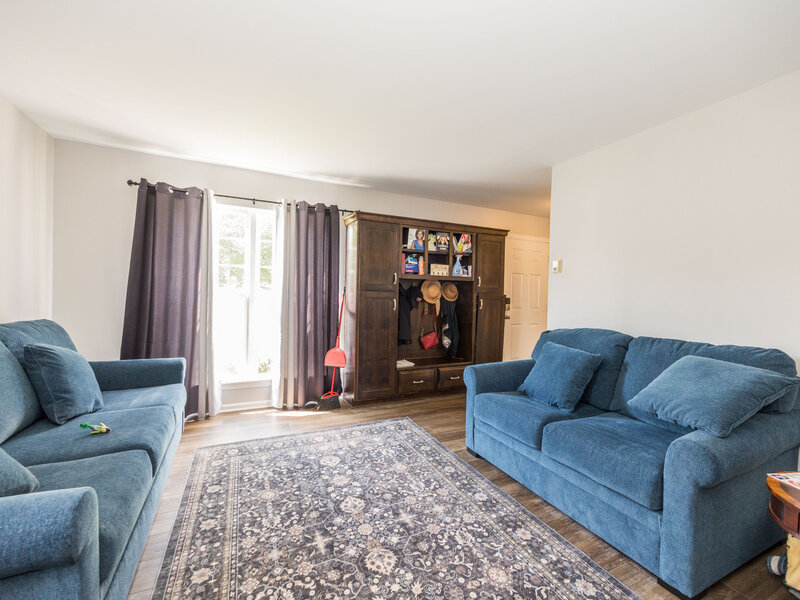 2734 Imperial Valley Trail Aurora IL 60503