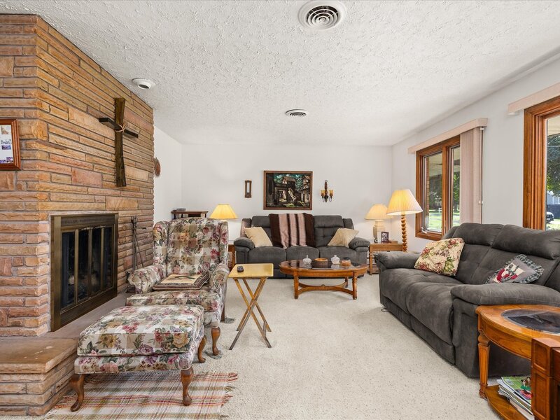 1426 E Kent Street Streator IL 61364