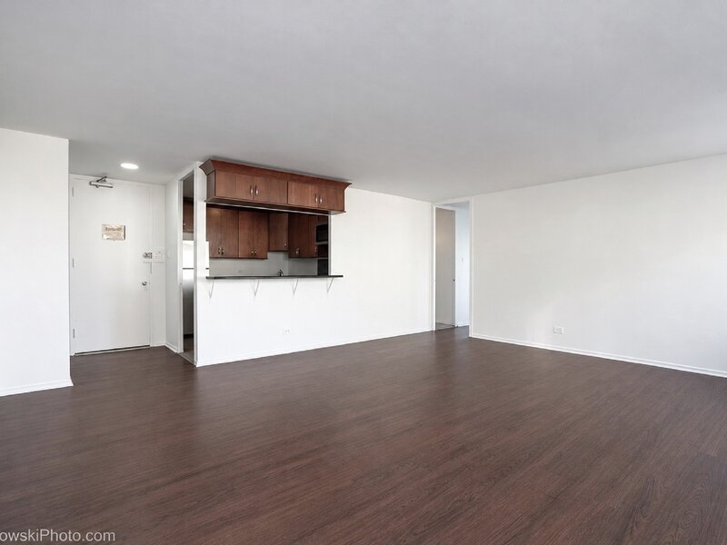 1400 E 55th Street Chicago IL 60637