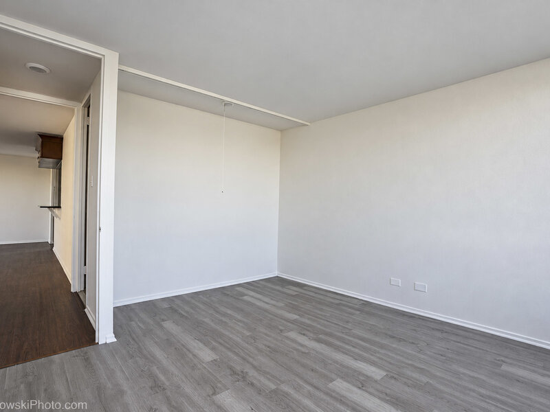 1400 E 55th Street Chicago IL 60637