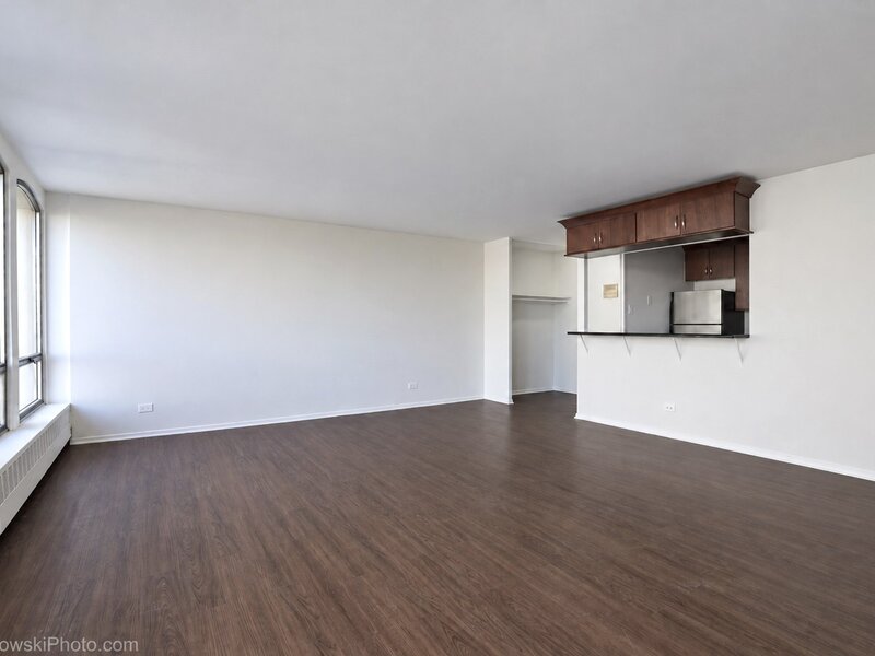 1400 E 55th Street Chicago IL 60637