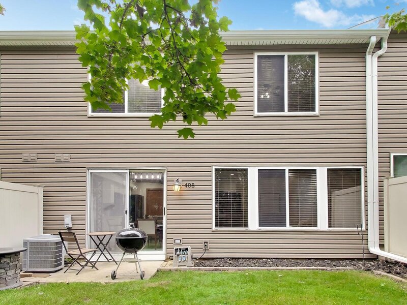 408 Locksley Drive Streamwood IL 60107