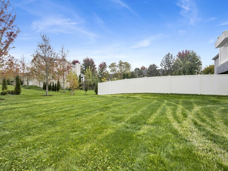 23455 N Overhill Drive Lake Zurich IL 60047