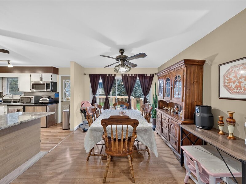 824 Dolores Drive Bensenville IL 60106